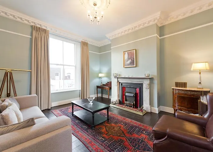 The George Bernard Shaw Suite