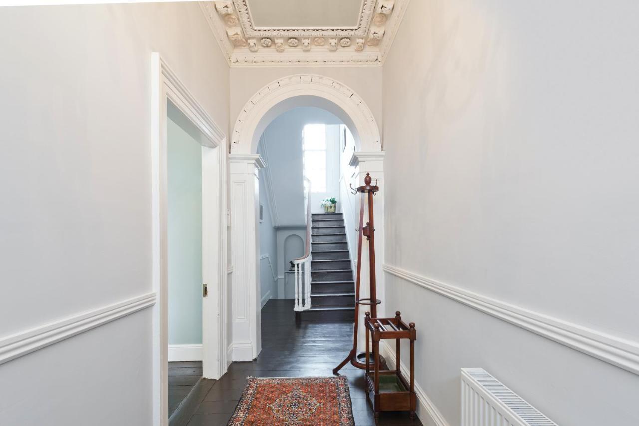 The George Bernard Shaw Apartment *
